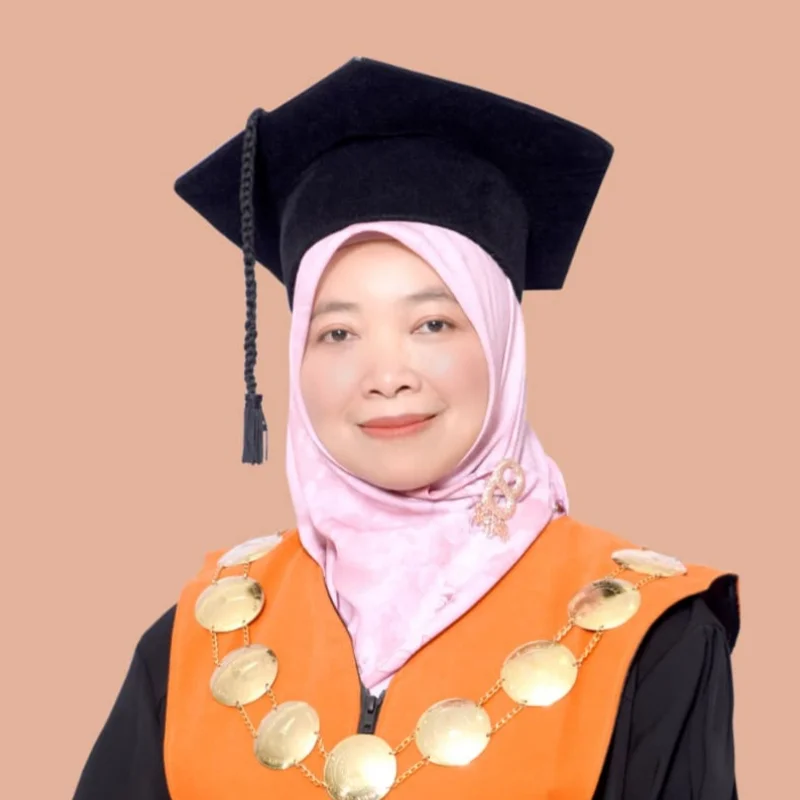 Foto Dekan - Fitri Marisa